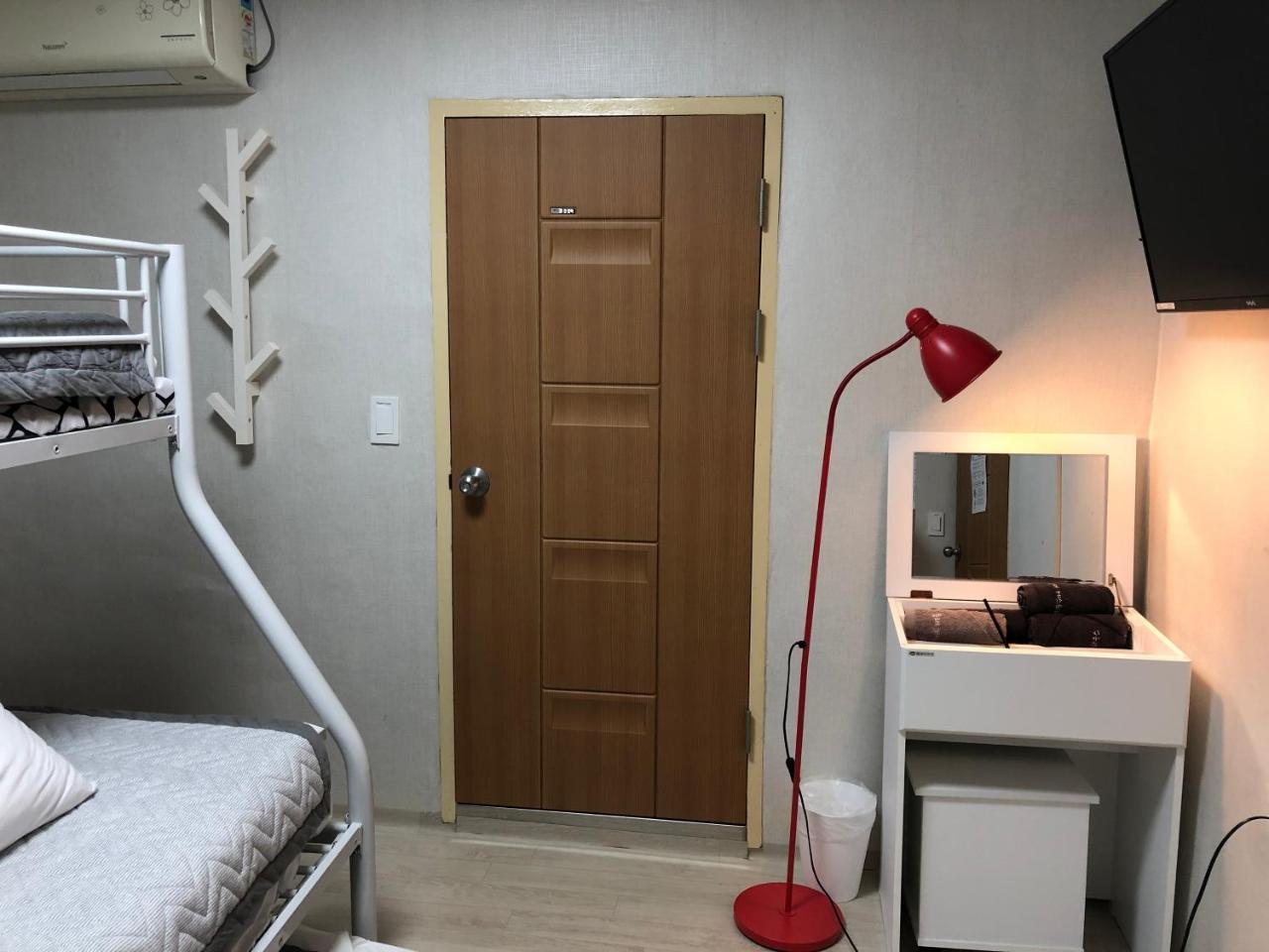 Mullae Guesthouse Seoul Ngoại thất bức ảnh